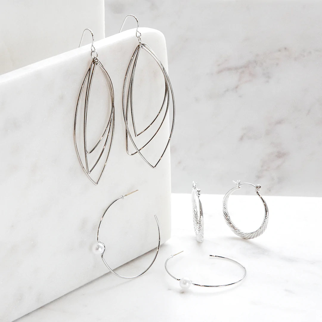twisted textured hoop