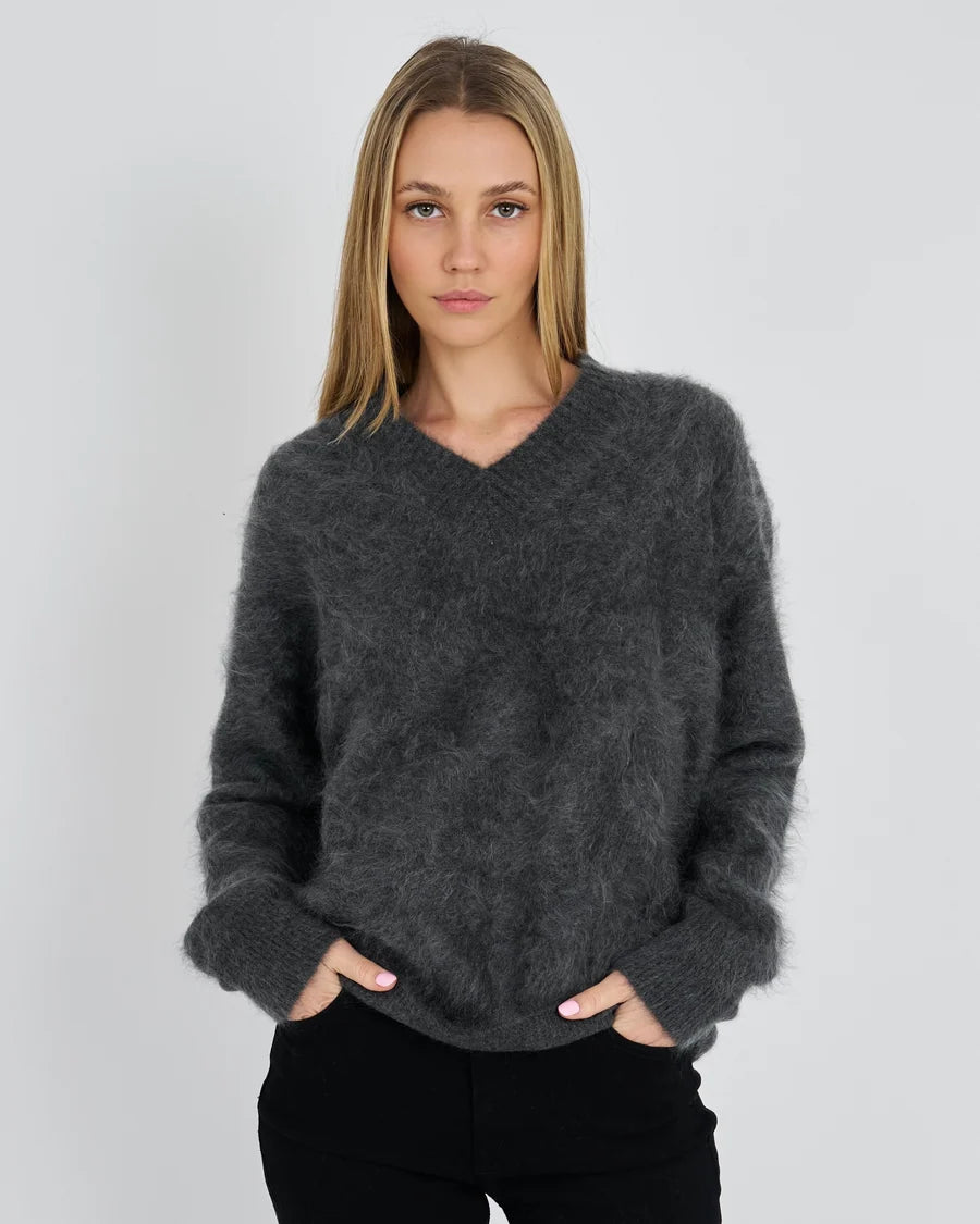 Archer Mallory Cashmere V-NK Sweater